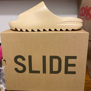 Yeezy Slides 2019 Desert Sand sz. 10